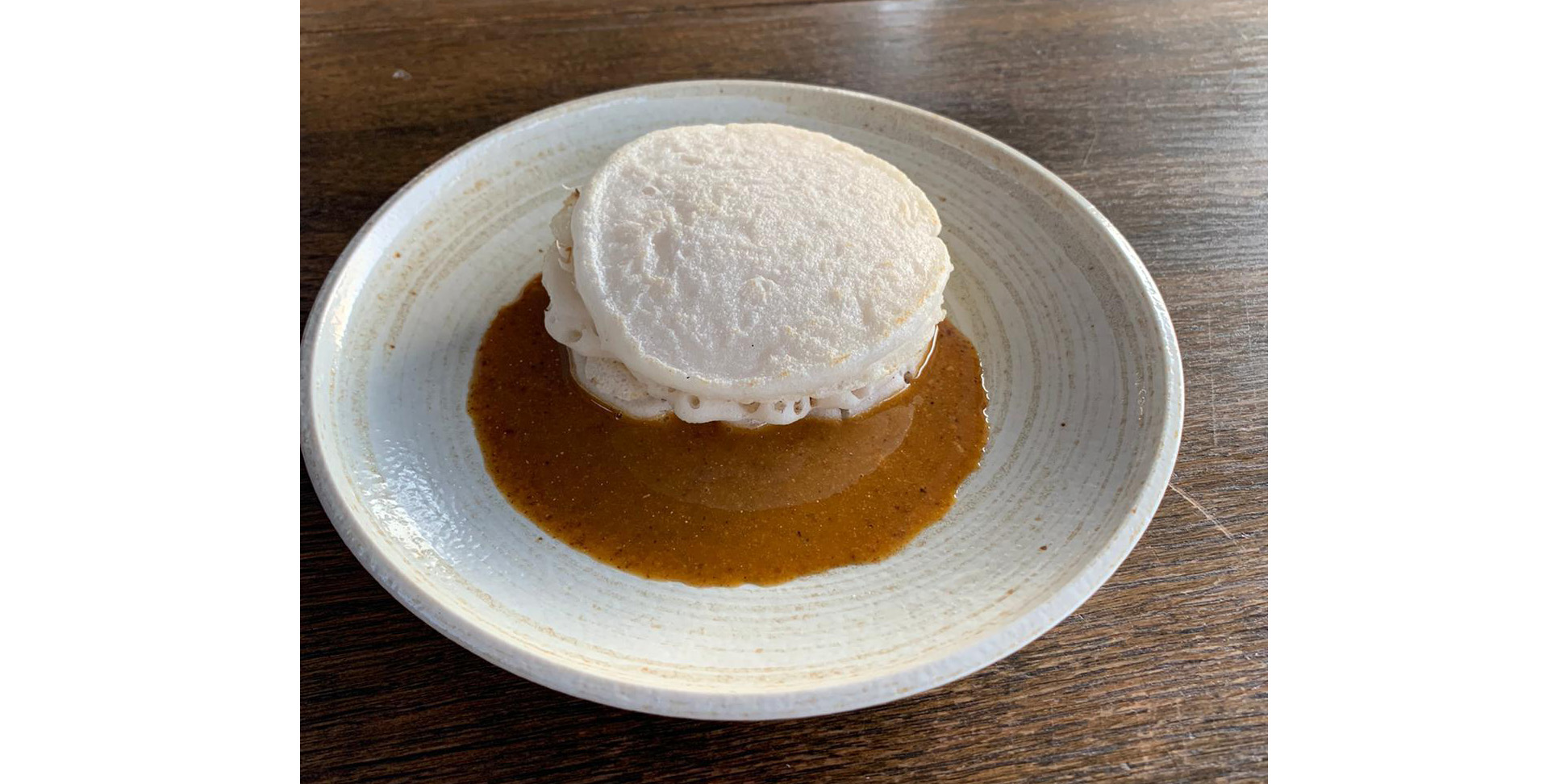 Rice pancakes and milagi podi